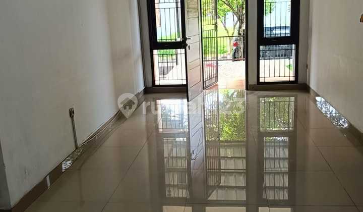 Quick Sale 2-Story House in Kemang Pratama 2