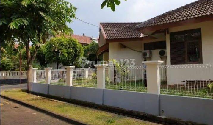 Dijual Cepat Rumah Hook Di Kemang Pratama 1 1