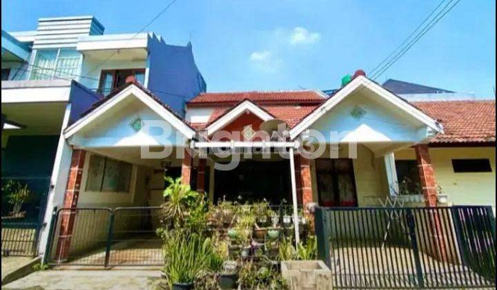 Rumah 2 lantai di kemang pratama 2 Bekasi 1