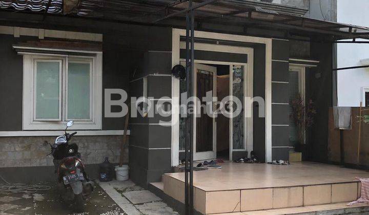Rumah depan Taman di Lippo Cikarang bebas banjir 1