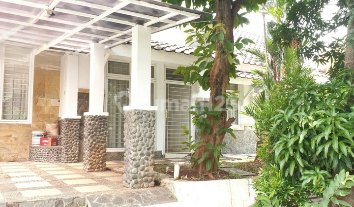 Flood-Free Hook House in Lippo Cikarang 2