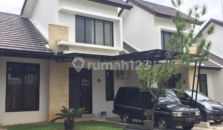 Nice House In Jababeka Clean Well-Maintained Ready To Occupy