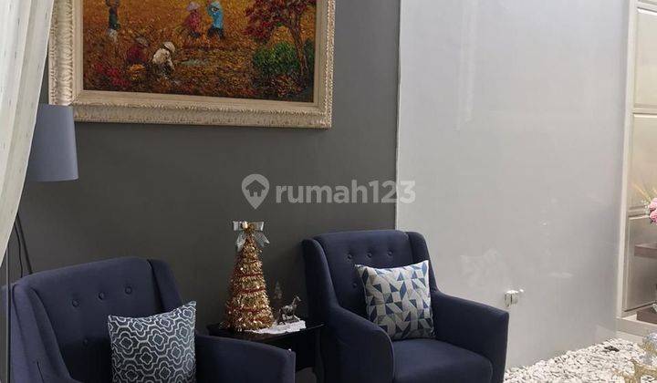 Rumah 2 Lantai Bagus SHM di Graha Famili Siap Huni  2