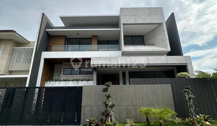 Rumah 2 Lantai Baru Luxury di Pakuwon Indah Imperial Golf