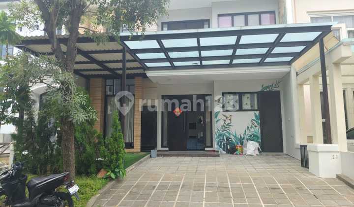 Rumah 2 Lantai Furnished di Pakuwon Indah Cluster The Mansion 1