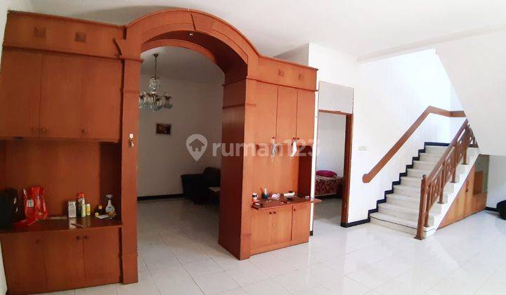 Rumah Siap Huni Semi Furnished di Pakuwon City Villa Westwood 2