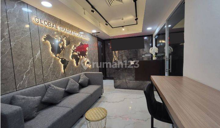 Office Space Bagus Pusat Kota Furnished di Pakuwon Tower Tp  1