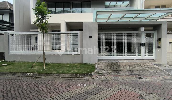 Rumah Baru Minimalis Furnished HGB di Graha Famili