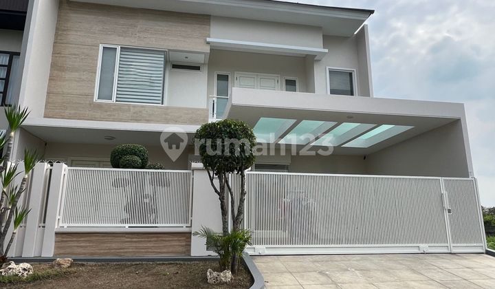 Rumah 2 Lantai Bagus SHM di Citraland Minimalis Siap Huni