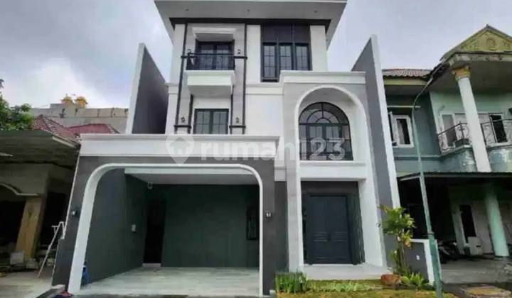 Rumah 3 Lantai Baru SHM di Citraland Villa Taman Telaga