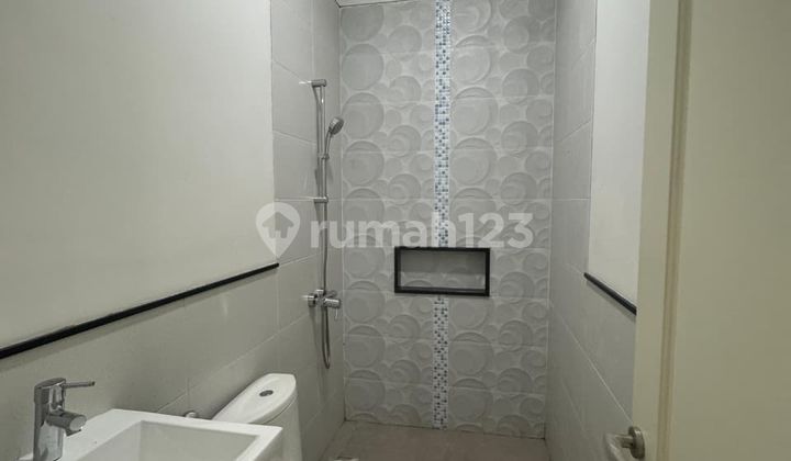 New 2-Story Minimalist House in Pakuwon Indah Ready to Occupy 2