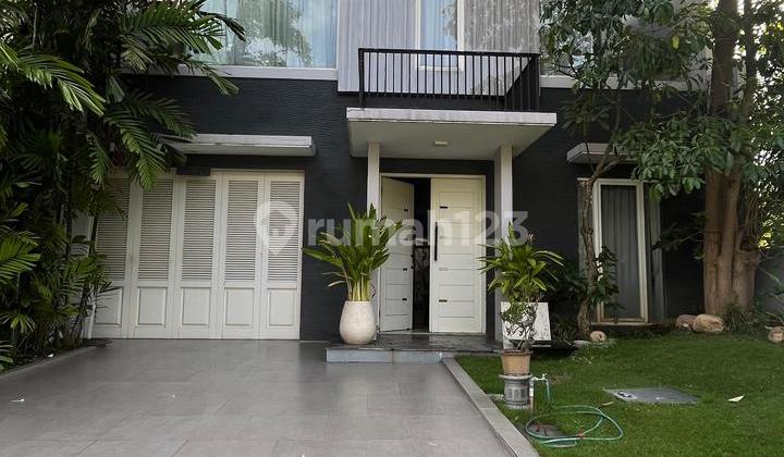 Rumah 2 Lantai Bagus SHM di Citraland Emerald Mansion