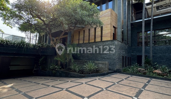 Rumah 2 Lantai Bagus di Citraland Bukit Telaga Golf 1