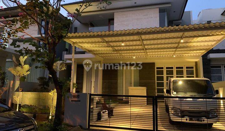 Rumah 2 Lantai Bagus SHM di Graha Famili Siap Huni  1