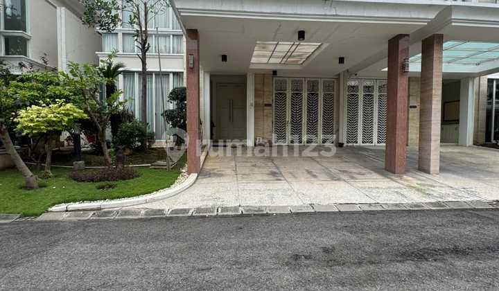 Good 2-Story House with SHM in Pakuwon Indah, Ready to Occupy 1