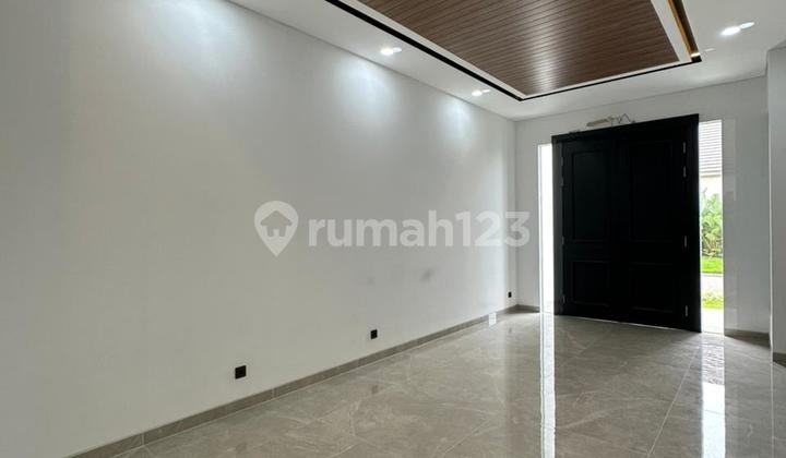 Rumah 3 Lantai Baru SHM di Citraland Villa Taman Telaga 2