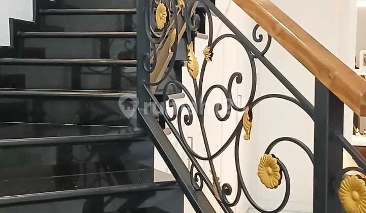 Good 2-Story House Semi-Furnished SHM in Pakuwon Indah Lisbon 2