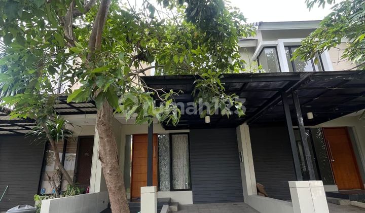 2-Story House Renovated with Minimalist Design in Citraland Northwest 2-Story House Renovated with Minimalist Design in Citraland Northwest