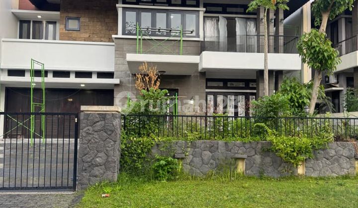 Nice 2-Story Minimalist House in Graha Famili Ready to Occupy