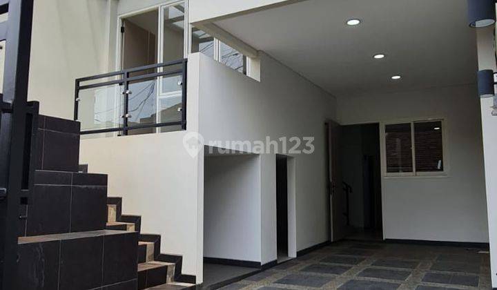 Rumah Kosambi Baru 100 Brand New, Split Level, Shm, Harga 2,3 M  1