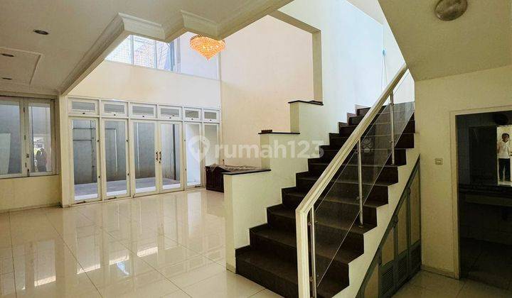 Rumah Metro Permata 1, 12x24, 2lt, Shm, Hadap Utara, Semi Furnish 1