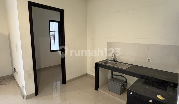 Rumah Green Village, 6X10,5 , 2 Lt, Dekat Taman, 45Jt/Thn 2