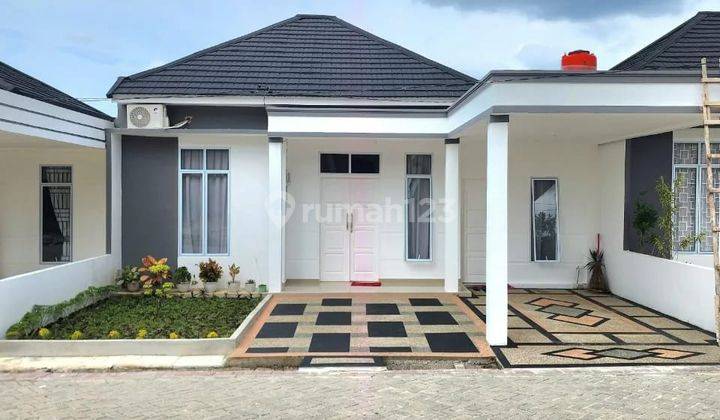 Rumah Minimalis Modren di Jalan Delima 