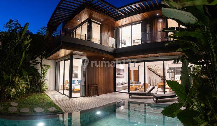 Leasehold brand new modern  villa 4 bedrooms with good ROI with view jungle , Canggu 1