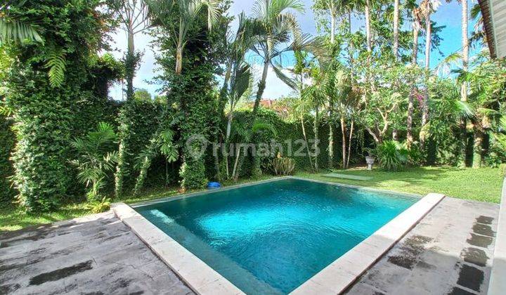 - Villa in good area Canggu 2