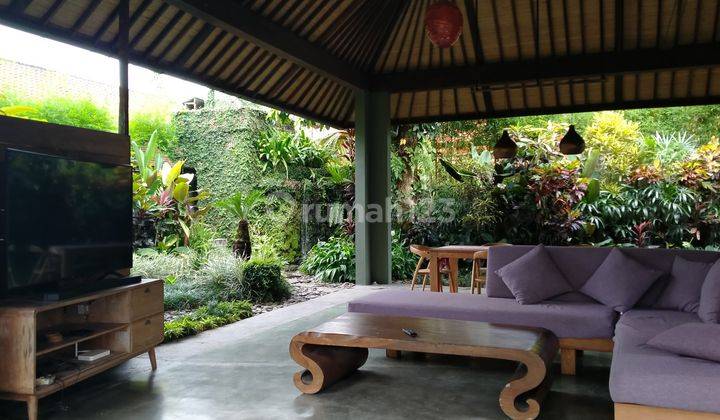 2 Bedroom Villa for Monthly  with Lush Green Views - 10 Minutes from Ubud Center 1