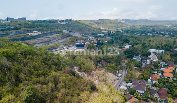 Freehold - Exclusive Balangan Beach Plot - 1000 sqm in Bali's Growing Hotspot Freehold - Exclusive Balangan Beach Plot - 1000 sqm in Bali's Growing Hotspot