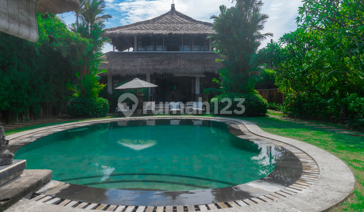 Freehold - Tropical Estate With Huge Garden - Walking Distance To Berawa Beach, Canggu, Bali