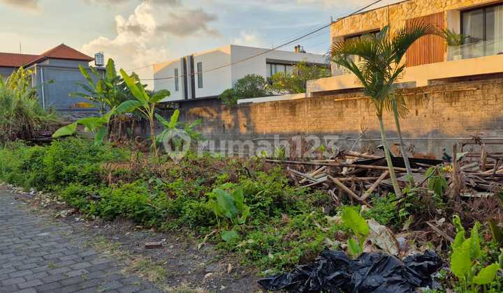 Freehold - Rare opportunity sale Land in Prime location Bumbak Umalas, 10 minutes to Berawa Beach, Canggu, Bali