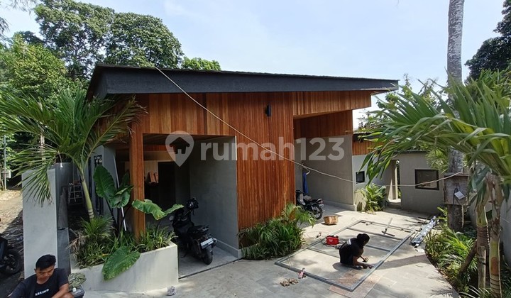Leasehold - Elegant Riverside Villa with Unique Step-Down Design in Buwit, Bali
