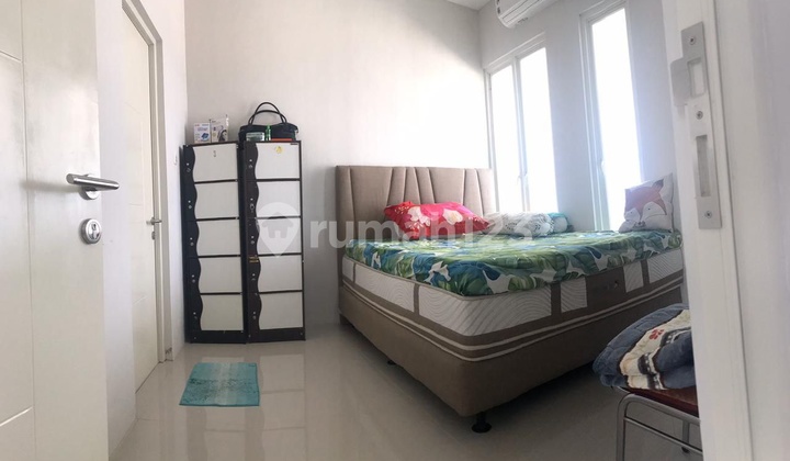 Premium Location House Near City Center in Green Orchid Malang. Premium Location House Near City Center in Green Orchid Malang.