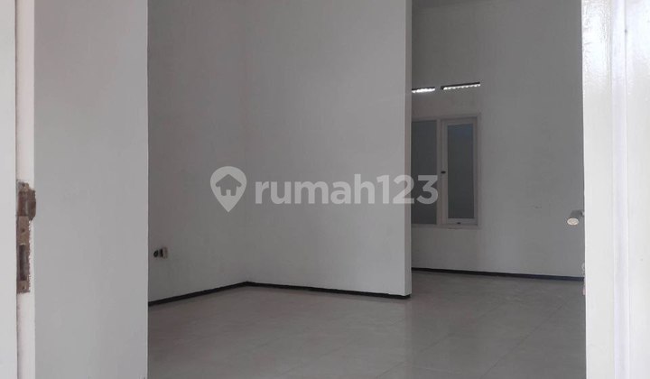 Affordable House Near Brawijaya University on Jl Joyo Utomo Malang Affordable House Near Brawijaya University on Jl Joyo Utomo Malang