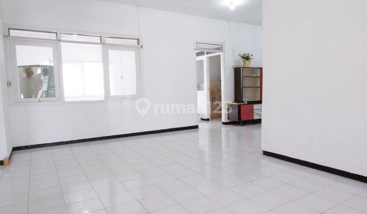 Rumah Dekat Unisma Siap Huni di Jl Tata Surya Malang 2