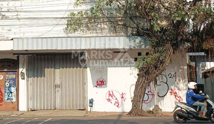Gudang Siap Pakai Dekat Pasar Besar di Jl Laksamana Martadinata 1