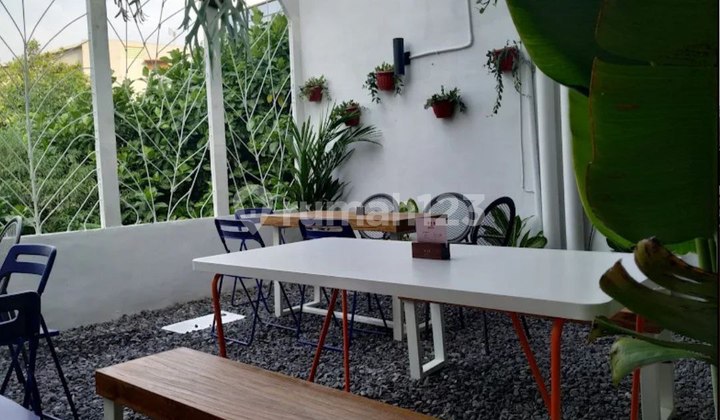 Strategically Located, Fully Furnished, Affordable Hostel Still Active in the Heritage Area of Majapahit Street, Kayutangan, Malang City (Backpacker-Style Accommodation) 2