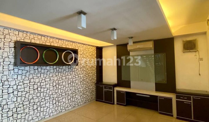 Harga Dihancurkan!! Harus Segera Laku!!! Murah Gudang Dan Office Malang Depan Exit Toll Singosari Sangat Strategis!!!  2