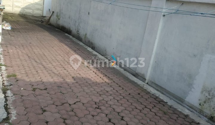 Commercial Property, Business Space on Jalan Hang Tuah Candi, Sidoarjo