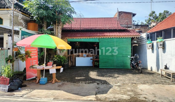 House + Commercial Space in Bakalankrajan, Sukun District, Malang City