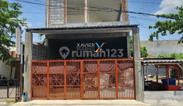 Rumah Usaha Strategis di Jl Raya Candi