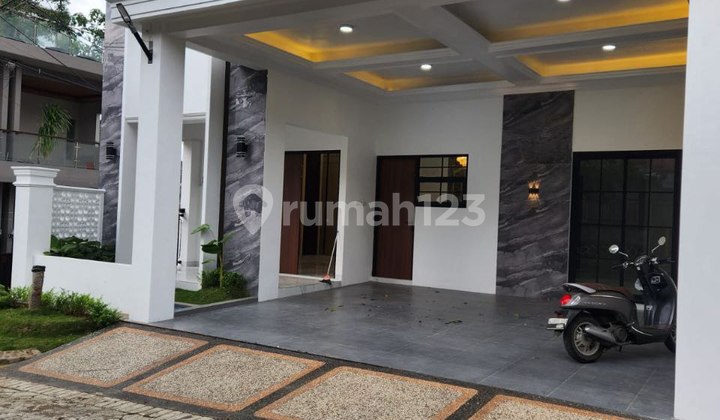 Cepat Rumah Baru Konsep American Style di Kawasan Oma Campus, Malang