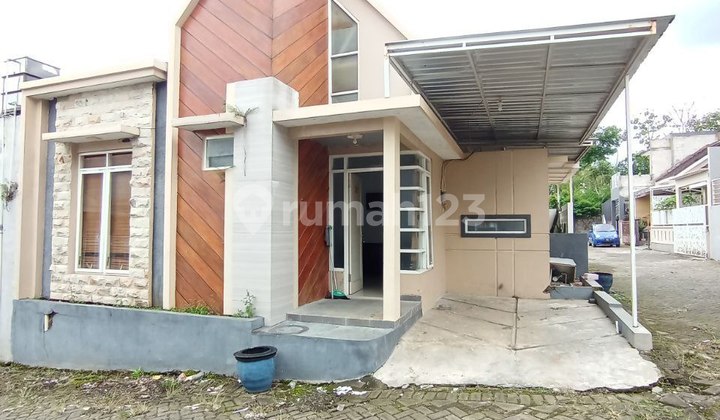 Villa Furnisheddi Cluster Villa Junrejokota Batu