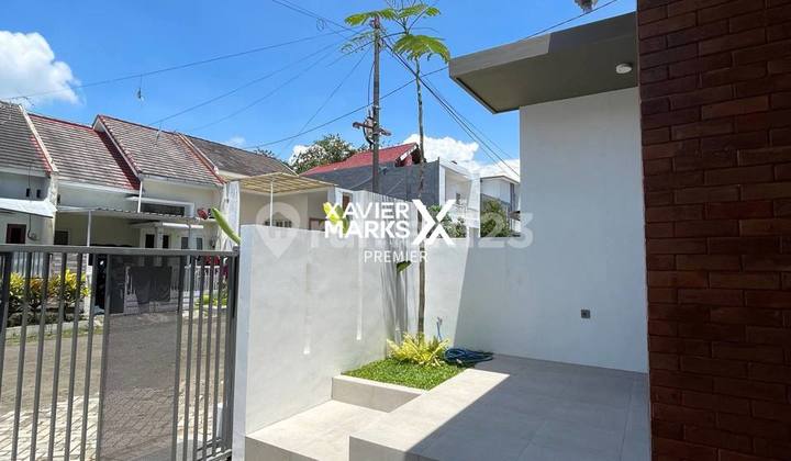 Rumah Modern Baru Gress Ala Tropical House Siap Huni Selangkah Dari Ub Dieng dan Unmer di Area Bandulan Atas Malang 2