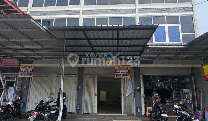 Ruko di Poros Jalan Sigura-Gura, Lowokwaru Malang Ruko di Poros Jalan Sigura-Gura, Lowokwaru Malang