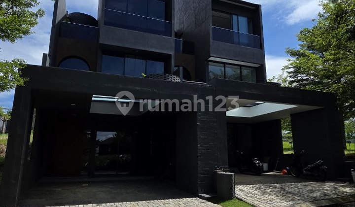 Rumah Premium 3 Lantai di Araya, Malangwith Private Lift 2