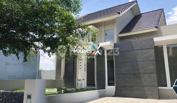 Rumah Minimalis Modern di Perumahan Elit Araya Malang