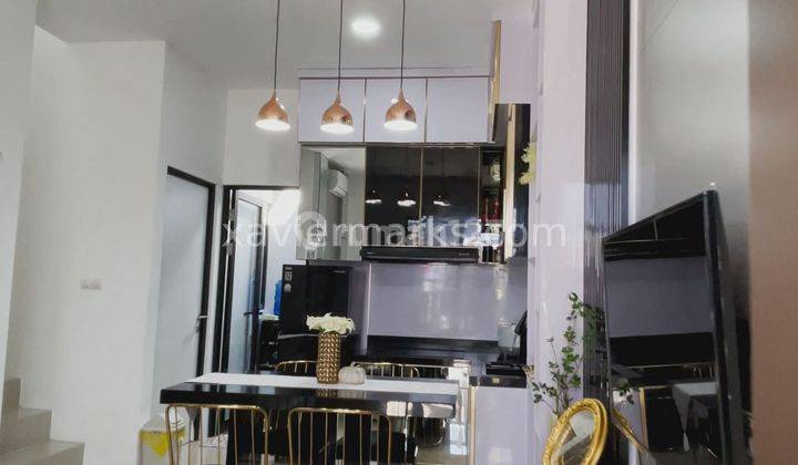 Rumah 2 Lantai Furnished di Lebansari, Surabaya 2